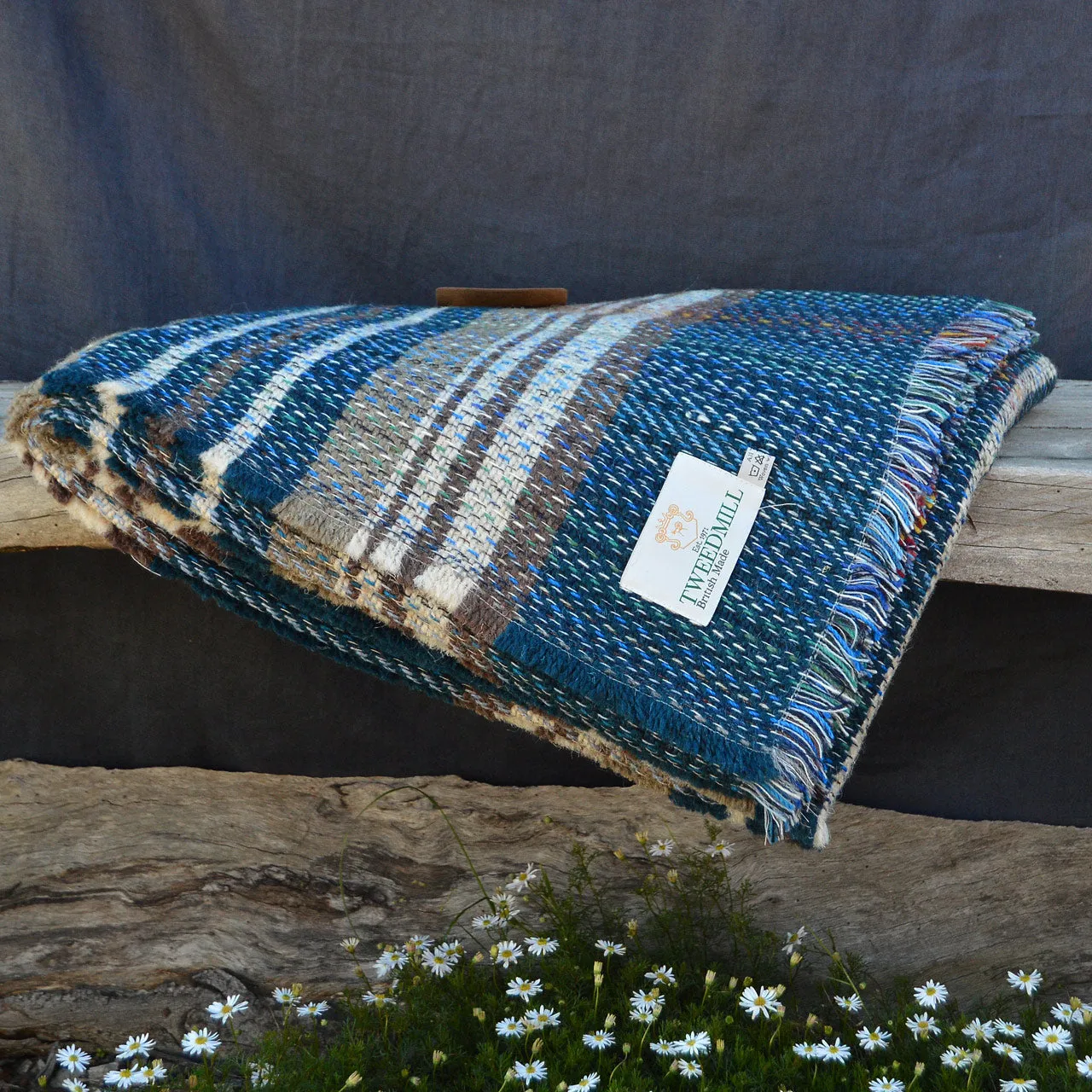 100% Random Recycled Wool Blanket/Rug - Large (183x150cm)