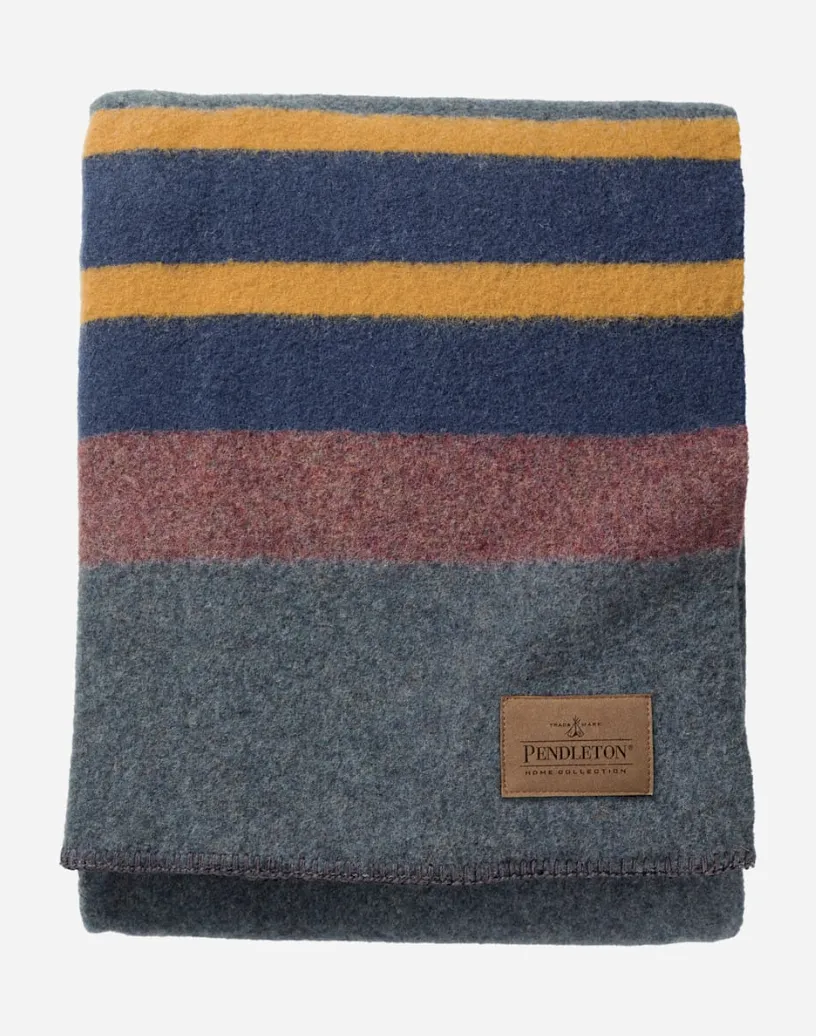 Yakima Blanket w/ Carrier